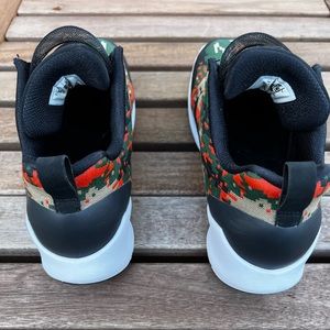 Nike HyperAdapt 1.0 Team Orange women’s 8.5